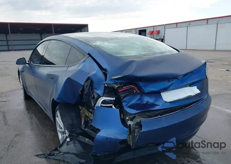 2018 Tesla Model 3 Long Range/Performance из США, поврежденный, VIN 5YJ3E1EB9JF134958